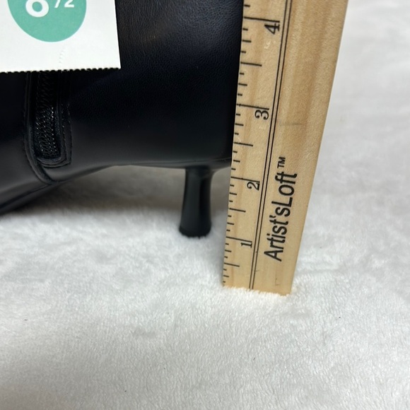 A New Day Black Heeled Boots with Sleek Design - Picture 8 of 11